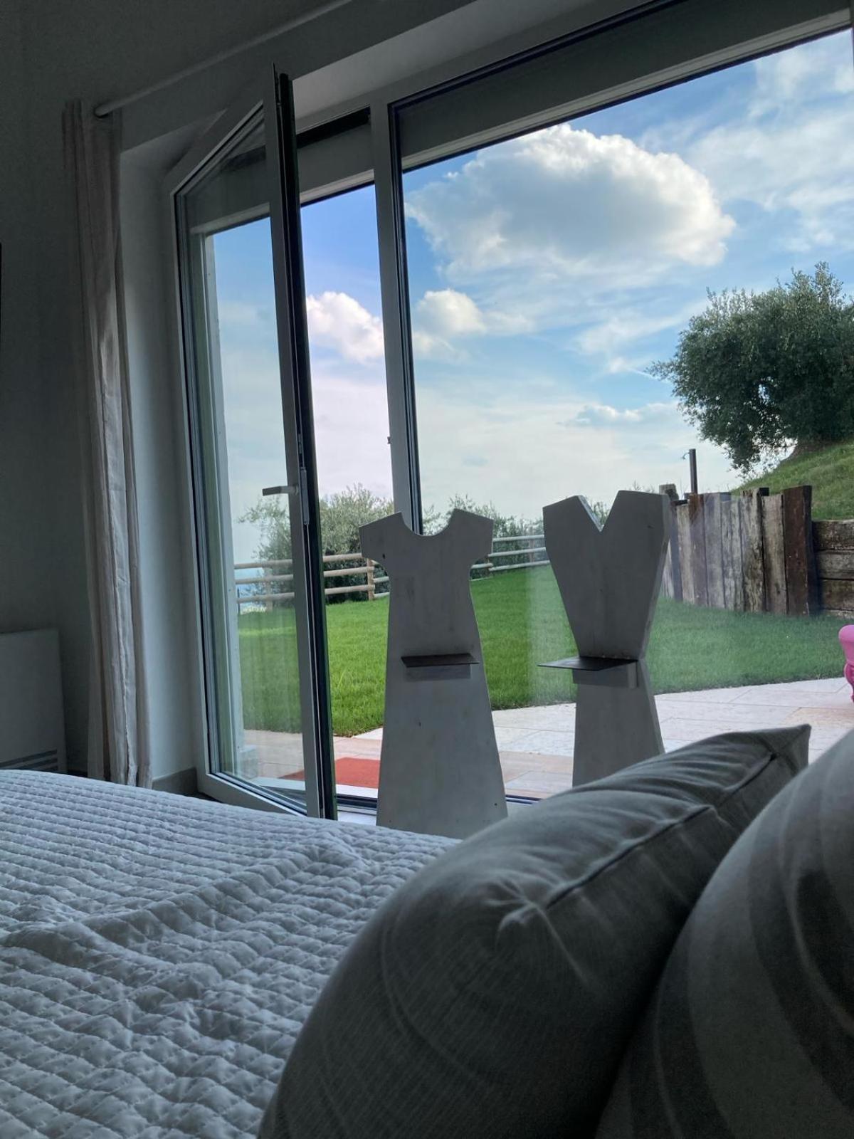 Bed and Breakfast La Terrazza In Collina Cavalo Esterno foto